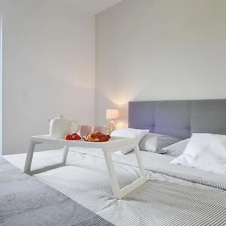 Omnia By Istrialux *