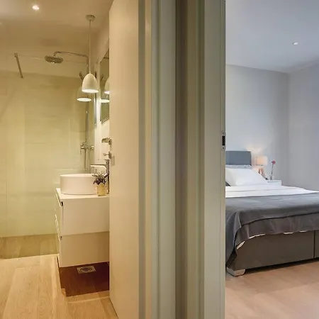 וילה Omnia By Istrialux Loborika