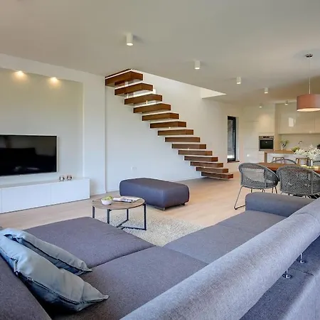 וילה Omnia By Istrialux *