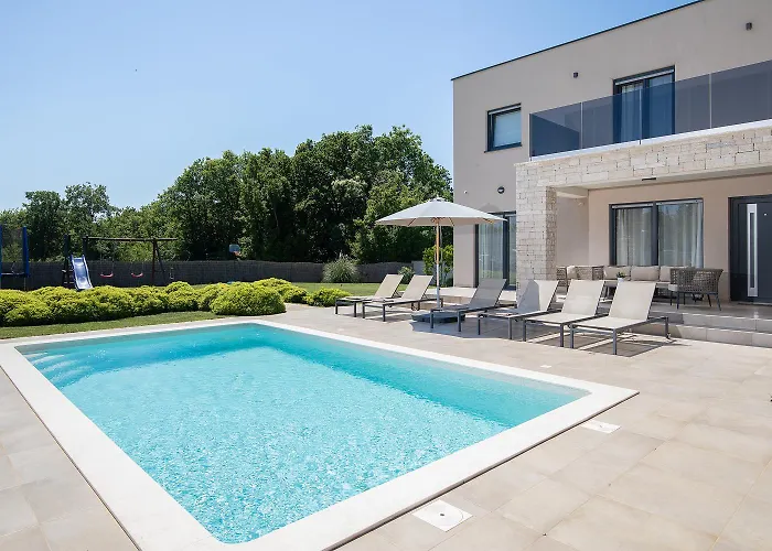 Omnia By Istrialux Villa